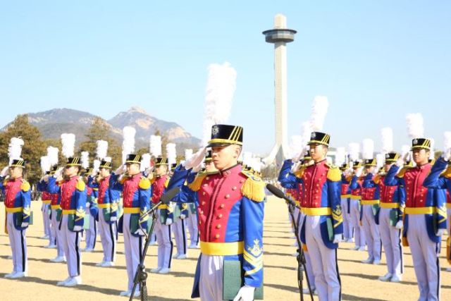 계엄 여파에도 사관학교 경쟁률 상승 이유는…①중복지원 허용②취업난 정년보장[이현호 기자의 밀리터리!톡]