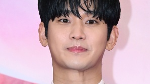 "연락 달라"는 김수현에…故 김새론 유족 "교제 인정하고 사과하라"