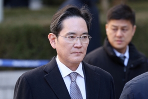 위기 속 이재용 일성…“생존의 문제 직면…위기 대처 자세 중요”
