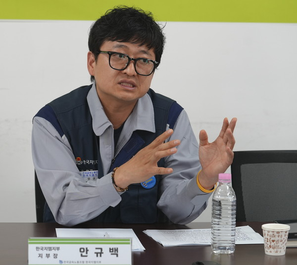 美본사 달려간 한국GM 노사…트럼프 관세 대응 논의