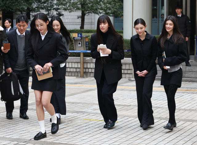 '뉴진스 독자활동 금지' 법원, 어도어 손 들어줬다