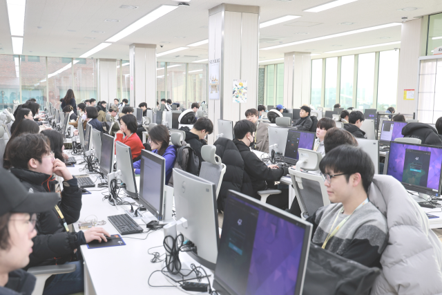 3기 1차 라피신에 참여하고 있는 학생들. 사진제공=경산이노베이션아카데미