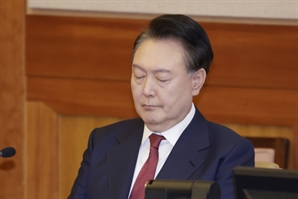 [속보] 尹, 대통령직 파면…헌재 8대 0 ‘전원일치’