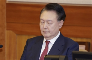'파면' 尹, 전직 대통령 예우 대부분 박탈…검찰 수사만 남았다