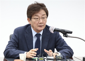 유승민 "헌재 결정 존중…불파불립 각오로 다시 시작해야"