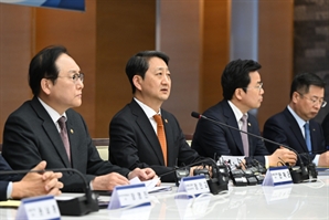 美 관세에 비상 걸린 기업…산업부, 긴급 업종별 릴레이 회의 개최