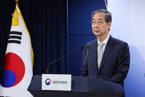 [속보] 한덕수 대행, 대통령실 참모진 일괄 사표 '반려'