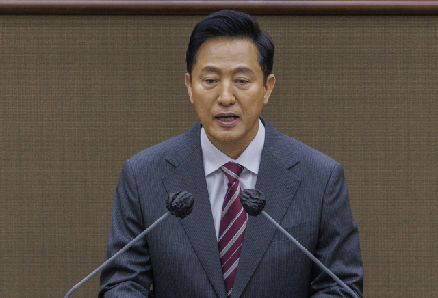 오세훈 서울시장이 3일 서울 중구 서울시의회에서 열린 제329회 임시회 제1차 본회의에 참석해 발언하고 있다. 연합뉴스