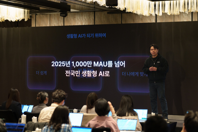 이세영 뤼튼테크놀로지스 대표가 8일 서울 포시즌스 호텔에서 열린 간담회에서 '뤼튼 3.0'에 대해 소개하고 있다. 사진 제공=뤼튼테크놀로지스