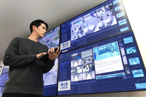 "가게 앞 화분 또 훔쳐갔네?" 2박 3일 걸리던 CCTV 분석, 이제 말 한마디면 바로 된다