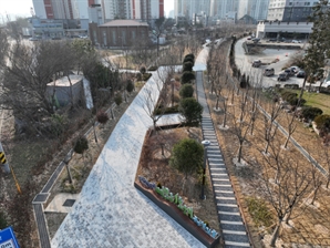 "숲내음 맡으며 힐링"…쓰레기장·폐철도부지 '쉼의 공간'으로