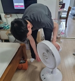"냉방꾸러미·에어컨 드려요"…성동구, 반지하·옥탑방 지원