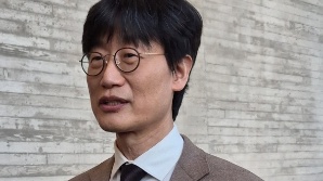 네이버 이해진, 트럼프 장남과 회동…"AI·글로벌 진출 논의"