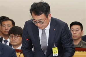 유영상 SKT 대표 "최악의 경우, 全가입자 정보유출 가정해 준비"