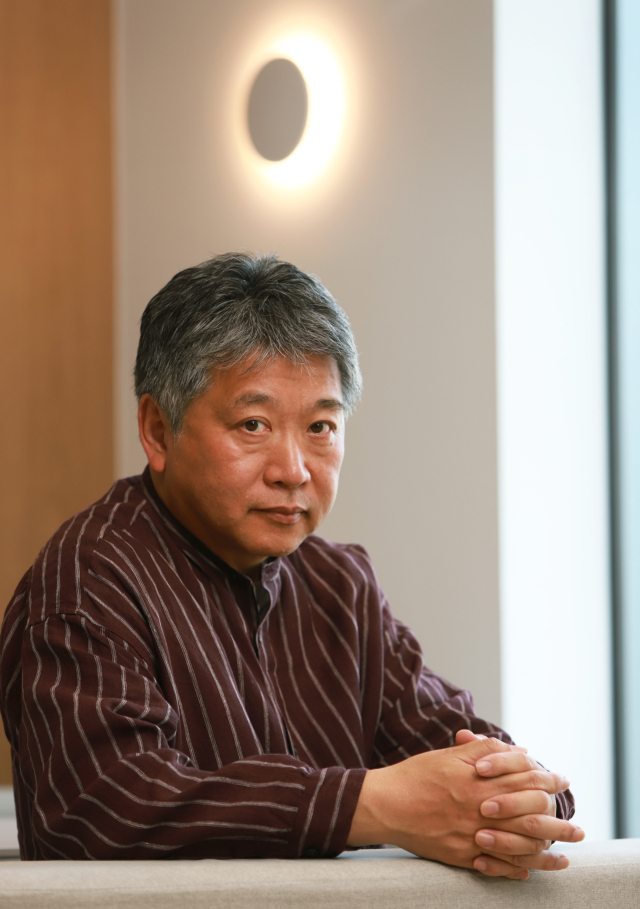고레에다 히로카즈 '10대땐 모르다 40대에 깨닫는 '재회의 미디어'가 영화'