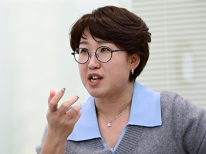 "데이터 유통 자회사 100개 설립…亞 기반, 글로벌 연결하는 허브로"