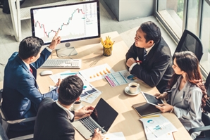 변동 장세 버텨낸 액티브형 코스피 ETF, 수익률 '월등'