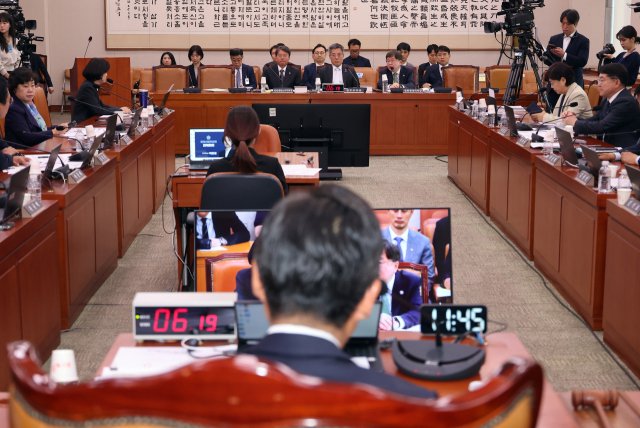 2일 서울 여의도 국회에서 법제사법위원회 전체회의가 진행되고 있다. 연합뉴스