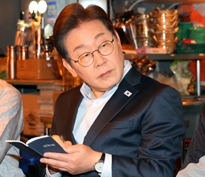 이재명 테마주는 울고, 한덕수 테마주는 웃었다…희비 엇갈린 정치 테마주 [이런국장 저런주식]