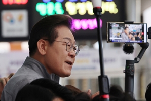 "헌정 질서 파괴하는 국가 반역 세력" 이재명의 김문수·한덕수 '직격'