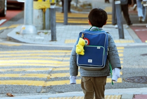 ?‘3D프린터기능사 됐어요’…국영수가 전부란 사회와 ‘9살 민영이’