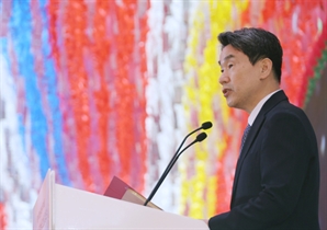 이주호 대행 "연대 통해 공동체 일으켜 세워야…자타불이 마음 필요"