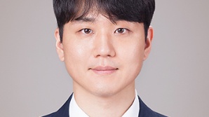 '디지털 채권' 꽉막힌 한국 [기자의 눈]