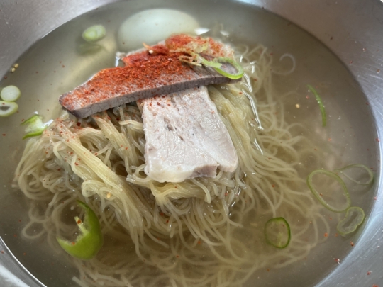 '평양냉면' 한 그릇 먹으러 갔다가 '화들짝'…"1만5000원은 싼 편이에요"