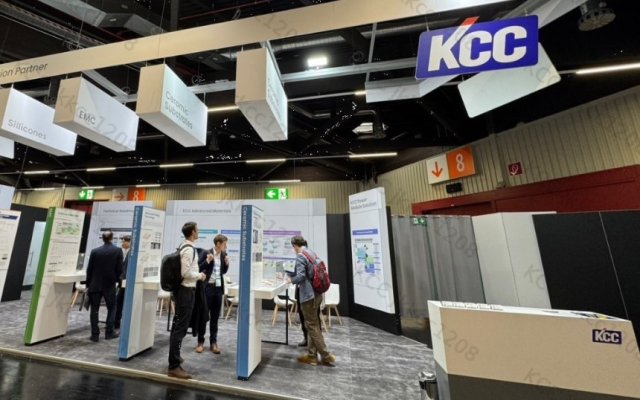 KCC가 ‘PCIM Europe 2025’ 전시회에 마련한 현장 부스 모습. 사진제공=KCC