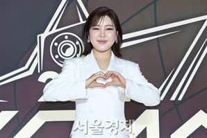 "회식 예정이니 준비해달라"…송가인 매니저 사칭에 '경고'