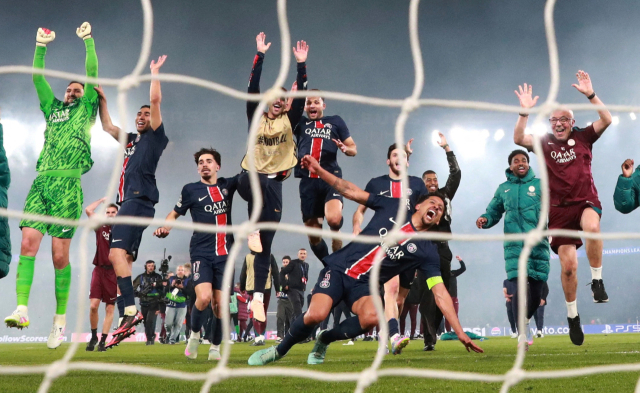 승리 후 기뻐하는 PSG 선수들. 로이터연합뉴스