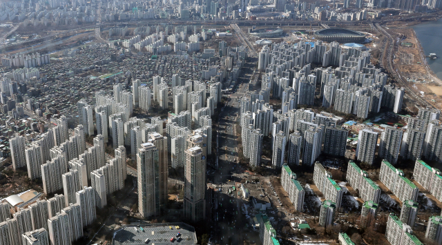 서울 송파구 잠실 아파트단지 모습. 뉴스1