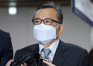 ‘뇌물 수수’ 최종 무죄 김학의 전 차관, 1억 3000만 원 형사보상 받는다