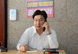 권성동 "김문수, 알량한 후보자리 지키기 한심… 당원 약속 지켜야"