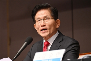 김문수 "지도부 손 떼라"  권성동 "한심한 모습"…단일화 치킨게임