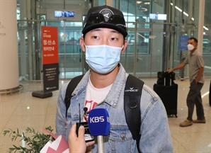 “병역 기피 정황에 ‘여권 반납 명령’은 정당”…야구선수 박효준, 2심도 패소