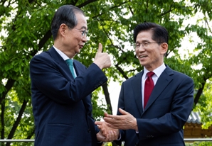 한덕수 캠프 "오늘이 터닝포인트…민심 거스르면 안 돼"