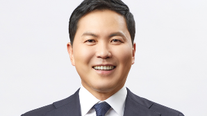 콜마홀딩스, 콜마비앤에이치에 이사회 개편 요구…남매간 '경영권 분쟁' 조짐