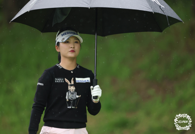 9일 NH투자증권 레이디스 챔피언십 1라운드에 출전한 이예원, 사진 제공=KLPGA
