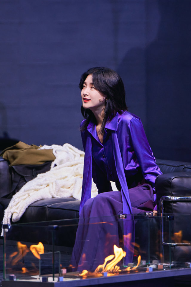7일 막을 올린 연극 ‘헤다 가블러’의 공연 장면. 사진 제공=LG아트센터