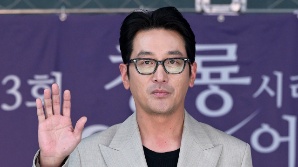 하정우 소속사 "직원 사칭 사기 일어나…고기 및 주류 구매 선결제 주의"