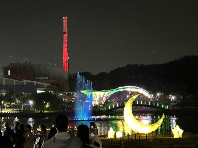 김포 자원화센터 굴뚝 점등식. 사진 제공=김포시