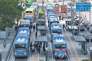4만여대 버스 총파업 앞두고…대책 마련 분주한 지자체