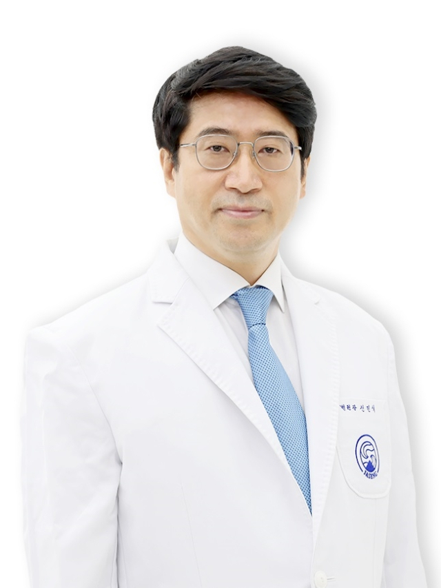 신민식 잠실자생한방병원 병원장. 사진 제공=자생한방병원