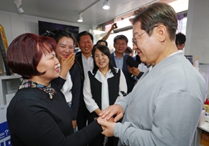 [현장+] 이재명, 김문수 확정에 "내란 석고대죄 먼저…정책 대결 있길"