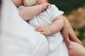 "결혼 안 하고도 아이 낳을 수 있게"…'비혼 출산'에 대한 복지차관 생각은