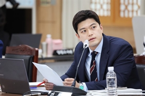 김문수, 새 비상대책위원장에 '당내 최연소' 35세 김용태 검토