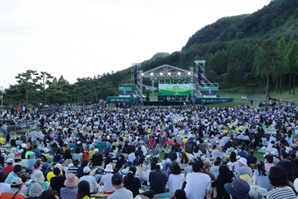 손태진·송가인·장민호…골프장에 트롯 별들 뜬다