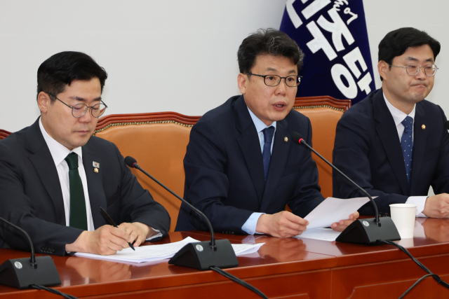 진성준 "李 암살 테러 7건 경찰 수사중…사거리 2km 소총 밀반입 제보까지"