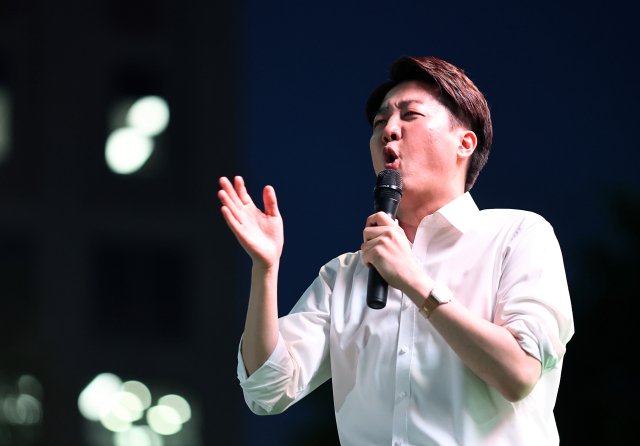 “베테랑 퇴직경찰, 공인탐정으로”…이준석, ‘치안강화 3대 제도’ 발표